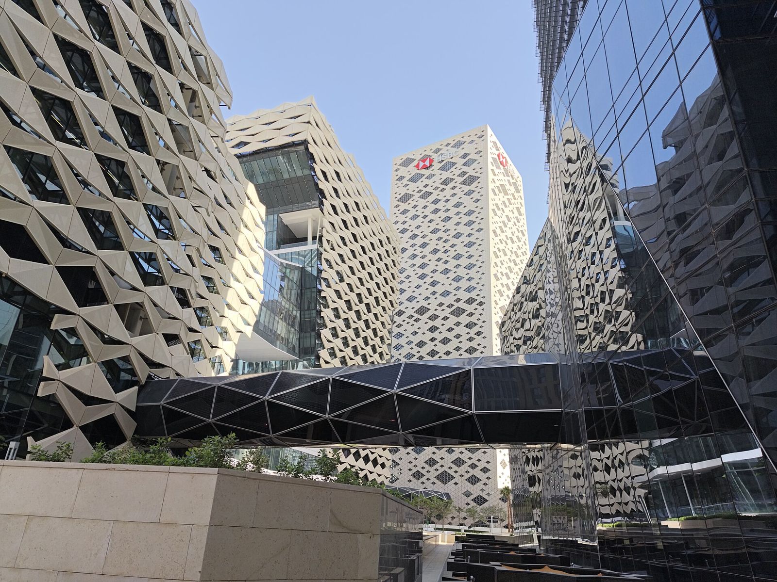 KAFD skybridge between towers